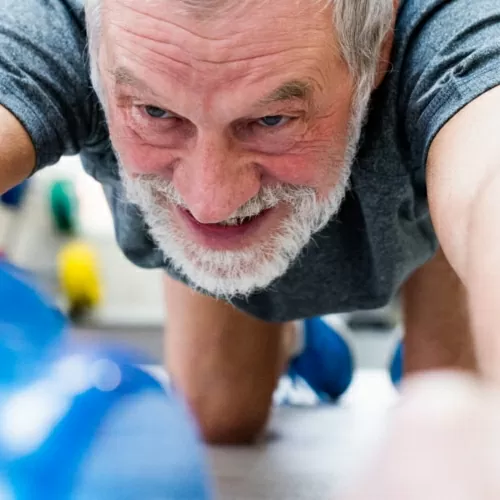 physical-therapy-clinic-sports-injuries-agewell-physical-therapy-north-new-hyde-park-ny